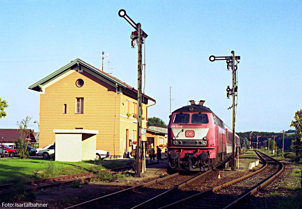 Strecken und Bahnhöfe